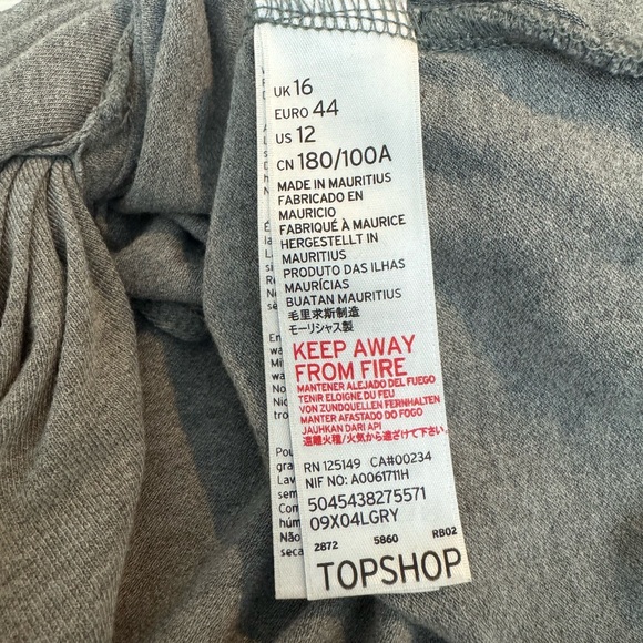 Topshop Gray Choker V-Neck Short Sleeve Twist Crop Top - Picture 6 of 9